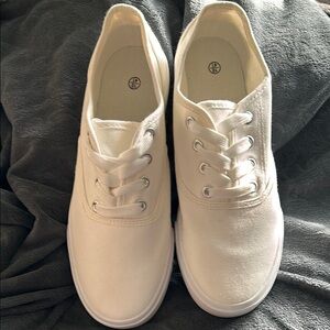 NWOT White Canvas Sneakers